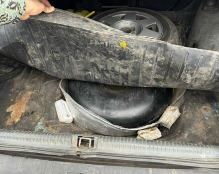 Синий Опель Вектра, объемом двигателя 1.8 л и пробегом 100 тыс. км за 1900 $, фото 5 на Automoto.ua