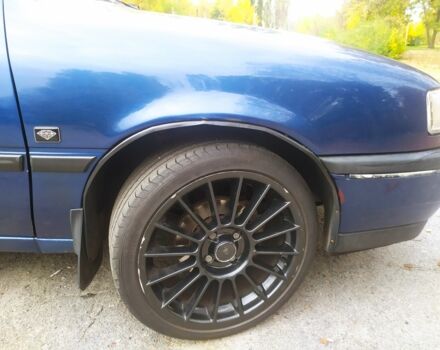 Синій Опель Вектра, об'ємом двигуна 2 л та пробігом 320 тис. км за 2100 $, фото 2 на Automoto.ua