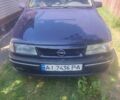 Опель Вектра 1993 в Ровно на Automoto.ua Синий Опель Вектра, объемом двигателя 2 л и пробегом 40 тыс. км за 2100 $, фото 1 на Automoto.ua