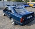 Синий Опель Вектра, объемом двигателя 1.6 л и пробегом 200 тыс. км за 1000 $, фото 4 на Automoto.ua
