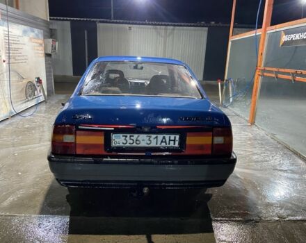 Синий Опель Вектра, объемом двигателя 1.8 л и пробегом 98 тыс. км за 1600 $, фото 7 на Automoto.ua