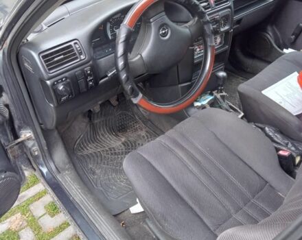 Синій Опель Вектра, об'ємом двигуна 1.6 л та пробігом 312 тис. км за 609 $, фото 1 на Automoto.ua