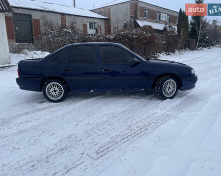 Синий Опель Вектра, объемом двигателя 1.6 л и пробегом 350 тыс. км за 1400 $, фото 1 на Automoto.ua