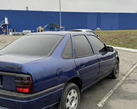 Синий Опель Вектра, объемом двигателя 1.8 л и пробегом 100 тыс. км за 1900 $, фото 3 на Automoto.ua