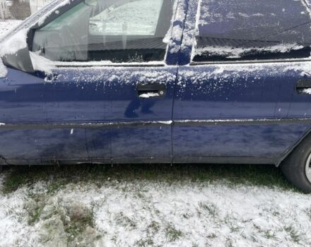 Синій Опель Вектра, об'ємом двигуна 1.6 л та пробігом 283 тис. км за 500 $, фото 4 на Automoto.ua