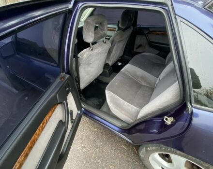 Синий Опель Вектра, объемом двигателя 2 л и пробегом 407 тыс. км за 1650 $, фото 3 на Automoto.ua