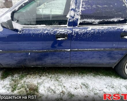 Синий Опель Вектра, объемом двигателя 1.6 л и пробегом 283 тыс. км за 500 $, фото 5 на Automoto.ua