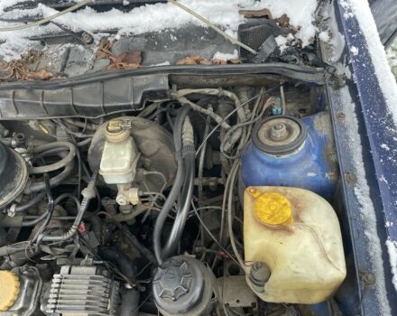 Синій Опель Вектра, об'ємом двигуна 1.6 л та пробігом 283 тис. км за 500 $, фото 10 на Automoto.ua