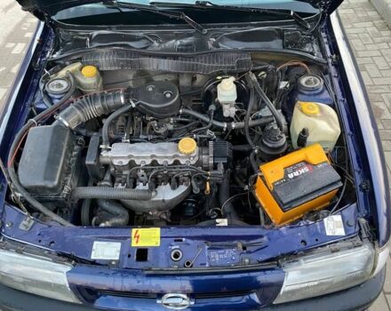 Синий Опель Вектра, объемом двигателя 1.6 л и пробегом 328 тыс. км за 1600 $, фото 9 на Automoto.ua