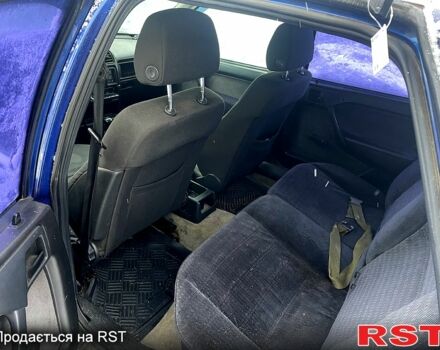 Синий Опель Вектра, объемом двигателя 1.6 л и пробегом 283 тыс. км за 500 $, фото 8 на Automoto.ua