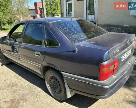 Синий Опель Вектра, объемом двигателя 1.8 л и пробегом 300 тыс. км за 2009 $, фото 3 на Automoto.ua