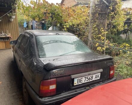 Синий Опель Вектра, объемом двигателя 2 л и пробегом 300 тыс. км за 709 $, фото 1 на Automoto.ua