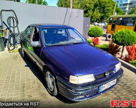 Синий Опель Вектра, объемом двигателя 2 л и пробегом 500 тыс. км за 1800 $, фото 2 на Automoto.ua