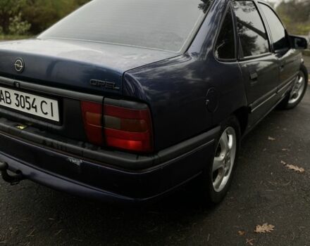 Синий Опель Вектра, объемом двигателя 2 л и пробегом 407 тыс. км за 1650 $, фото 2 на Automoto.ua