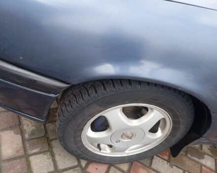 Синий Опель Вектра, объемом двигателя 1.8 л и пробегом 205 тыс. км за 900 $, фото 4 на Automoto.ua