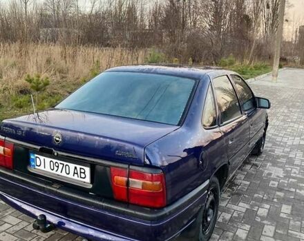 Синій Опель Вектра, об'ємом двигуна 1.6 л та пробігом 328 тис. км за 1600 $, фото 4 на Automoto.ua