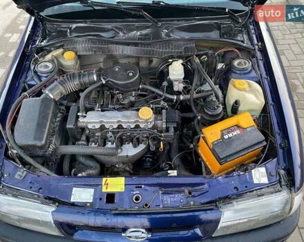 Синій Опель Вектра, об'ємом двигуна 1.6 л та пробігом 328 тис. км за 1600 $, фото 6 на Automoto.ua