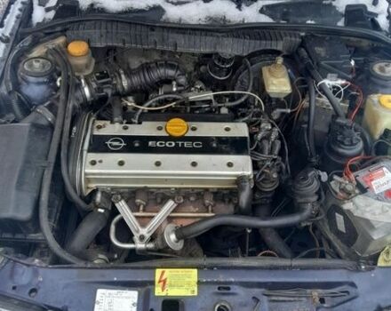 Синий Опель Вектра, объемом двигателя 2 л и пробегом 445 тыс. км за 1499 $, фото 8 на Automoto.ua