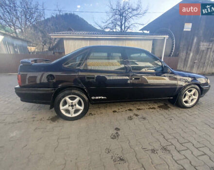 Синий Опель Вектра, объемом двигателя 2 л и пробегом 200 тыс. км за 1500 $, фото 6 на Automoto.ua