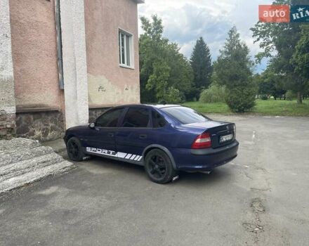Синий Опель Вектра, объемом двигателя 1.6 л и пробегом 500 тыс. км за 1700 $, фото 4 на Automoto.ua
