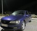 Синій Опель Вектра, об'ємом двигуна 1.8 л та пробігом 350 тис. км за 1600 $, фото 5 на Automoto.ua