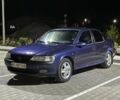 Синій Опель Вектра, об'ємом двигуна 1.8 л та пробігом 350 тис. км за 1600 $, фото 1 на Automoto.ua
