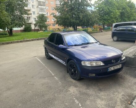 Синій Опель Вектра, об'ємом двигуна 1.6 л та пробігом 500 тис. км за 1700 $, фото 7 на Automoto.ua