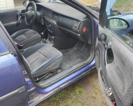 Синій Опель Вектра, об'ємом двигуна 1.8 л та пробігом 470 тис. км за 1600 $, фото 6 на Automoto.ua