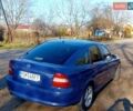 Синий Опель Вектра, объемом двигателя 1.8 л и пробегом 450 тыс. км за 1100 $, фото 2 на Automoto.ua