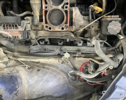 Синий Опель Вектра, объемом двигателя 1.8 л и пробегом 300 тыс. км за 1000 $, фото 3 на Automoto.ua