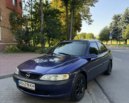 Синій Опель Вектра, об'ємом двигуна 1.6 л та пробігом 385 тис. км за 2350 $, фото 4 на Automoto.ua