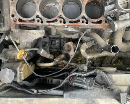 Синий Опель Вектра, объемом двигателя 1.8 л и пробегом 300 тыс. км за 1000 $, фото 1 на Automoto.ua