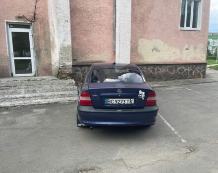 Синій Опель Вектра, об'ємом двигуна 1.6 л та пробігом 500 тис. км за 1700 $, фото 10 на Automoto.ua