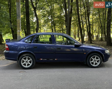 Синій Опель Вектра, об'ємом двигуна 1.6 л та пробігом 313 тис. км за 2500 $, фото 3 на Automoto.ua