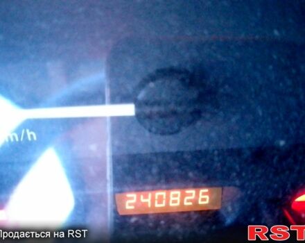 Синий Опель Вектра, объемом двигателя 1.8 л и пробегом 240 тыс. км за 1600 $, фото 7 на Automoto.ua