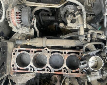 Синий Опель Вектра, объемом двигателя 1.8 л и пробегом 300 тыс. км за 1000 $, фото 6 на Automoto.ua