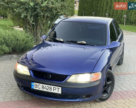 Синій Опель Вектра, об'ємом двигуна 1.8 л та пробігом 50 тис. км за 2150 $, фото 16 на Automoto.ua