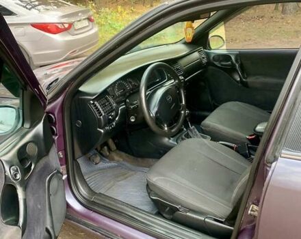 Синій Опель Вектра, об'ємом двигуна 1.8 л та пробігом 209 тис. км за 2650 $, фото 10 на Automoto.ua