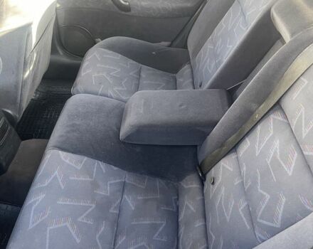 Синий Опель Вектра, объемом двигателя 2 л и пробегом 300 тыс. км за 1800 $, фото 9 на Automoto.ua