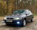Синій Опель Вектра, об'ємом двигуна 1.8 л та пробігом 209 тис. км за 2650 $, фото 17 на Automoto.ua