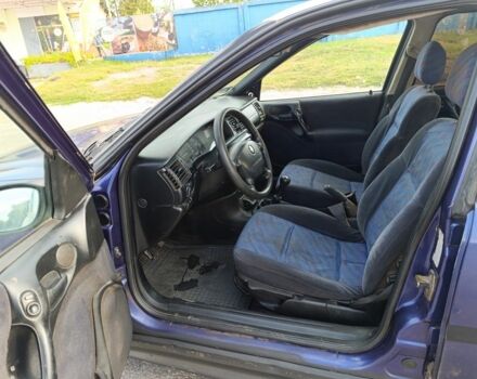 Синий Опель Вектра, объемом двигателя 1.7 л и пробегом 295 тыс. км за 1200 $, фото 6 на Automoto.ua