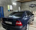 Синій Опель Вектра, об'ємом двигуна 1.6 л та пробігом 417 тис. км за 1003 $, фото 3 на Automoto.ua
