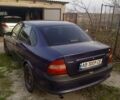 Синий Опель Вектра, объемом двигателя 2 л и пробегом 300 тыс. км за 2600 $, фото 1 на Automoto.ua