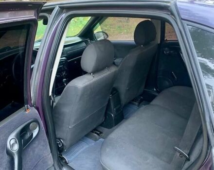 Синій Опель Вектра, об'ємом двигуна 1.8 л та пробігом 209 тис. км за 2650 $, фото 5 на Automoto.ua