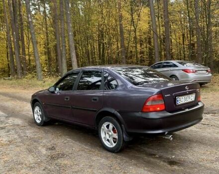 Синій Опель Вектра, об'ємом двигуна 1.8 л та пробігом 209 тис. км за 2650 $, фото 11 на Automoto.ua