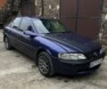 Синий Опель Вектра, объемом двигателя 1.8 л и пробегом 1 тыс. км за 1999 $, фото 1 на Automoto.ua