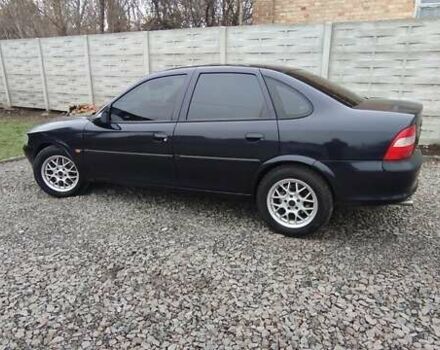 Синий Опель Вектра, объемом двигателя 2 л и пробегом 358 тыс. км за 3000 $, фото 3 на Automoto.ua