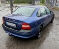 Синій Опель Вектра, об'ємом двигуна 1.6 л та пробігом 460 тис. км за 900 $, фото 2 на Automoto.ua