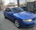 Синий Опель Вектра, объемом двигателя 1.8 л и пробегом 220 тыс. км за 2600 $, фото 1 на Automoto.ua