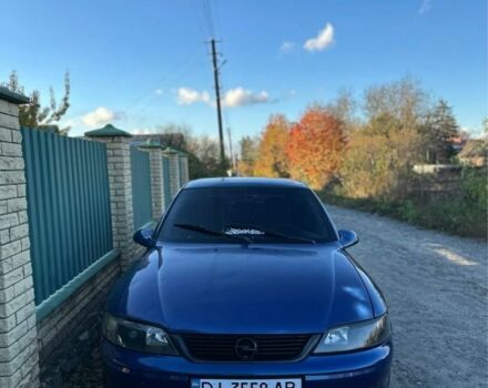 Синий Опель Вектра, объемом двигателя 2.5 л и пробегом 330 тыс. км за 2800 $, фото 2 на Automoto.ua